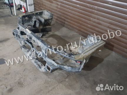 Передняя панель Mitsubishi Galant 8 USA 4G64 2002