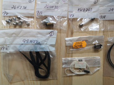 Tandberg лампочки, пасики, детали