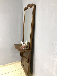 Зеркало с консолью