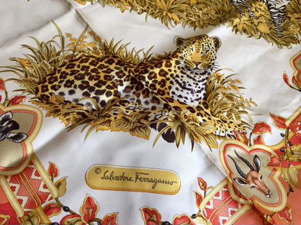 Оригинальный шарф Salvatore Ferragamo (Феррагамо)
