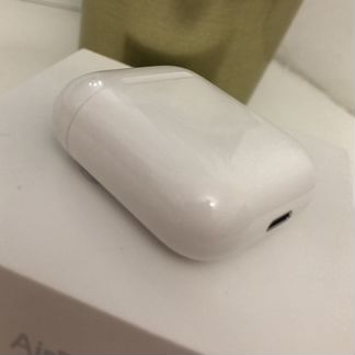 AirPods 1 (кейс+левый наушник)