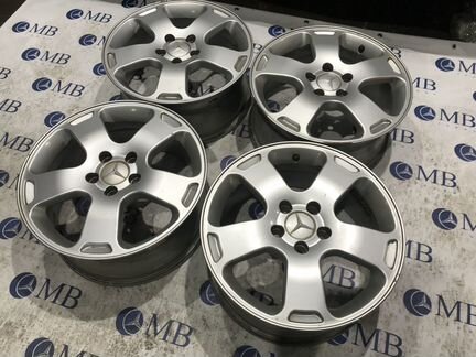 Комплект литых дисков R17 Mercedes
