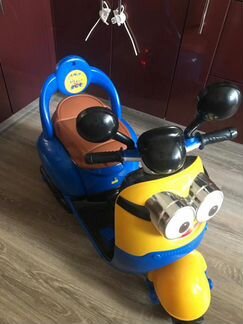 Электромобил