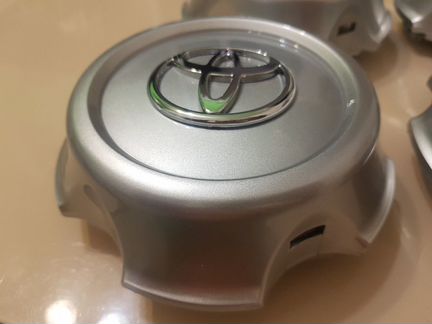 Заглушки литых дисков Toyota Land Cruiser 100 148м