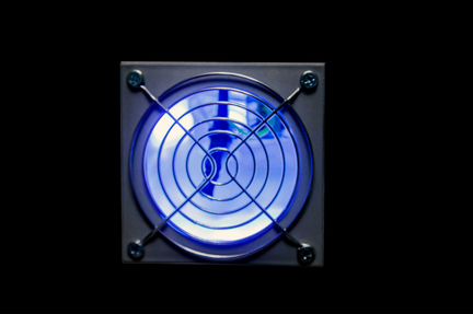 Рециркулятор воздуха бактерицидный на 30-600 кв.м