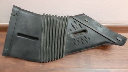 Корпус воздушного фильтра S60R