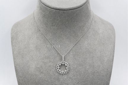 Золотая подвеска с бриллиантами 0.73 ct