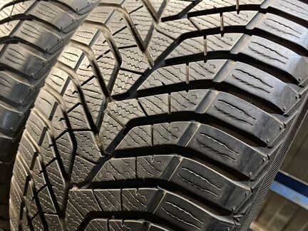 Пара 225/50R17 Yokohama W-drive V905