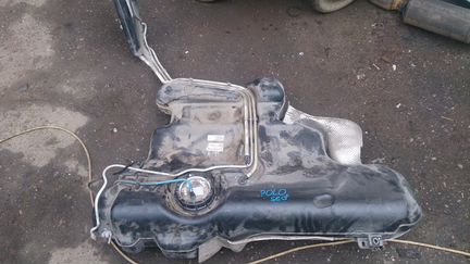 Бензобак фольксваген поло седан разборка