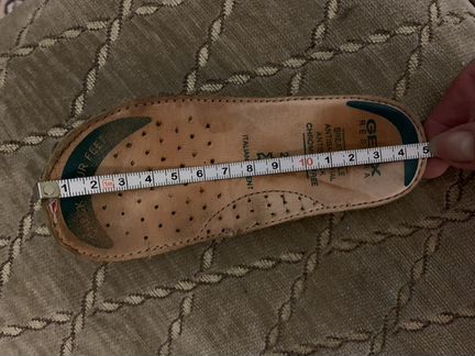 Кроссовки geox 23