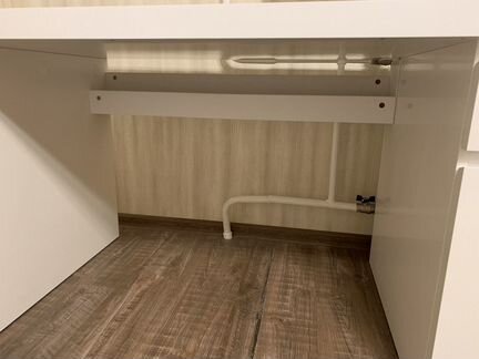 Письменный стол IKEA malm б/у