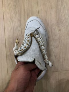 Кроссовки белые Casbia x Champion