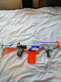 Nerf Retaliator Elite пистолет