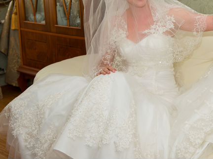 Свадебное Amour Bridal платье рыбка со шлейфом и ф