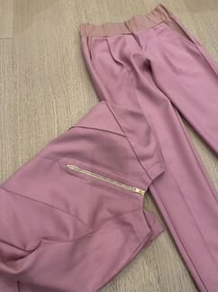 Костюм из натуральной шерсти,XS