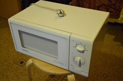 Микроволновка Daewoo KOR-4125 (не запускается)