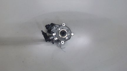 Топливный насос тнвд BMW 3 F30, 2016