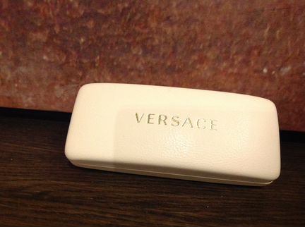 Versace Givenchy Escada новый чехол очки оригинал